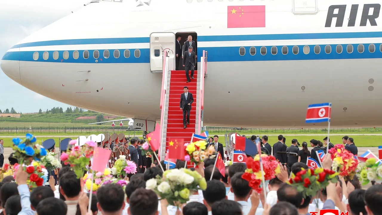 Coreia do Norte e China reafirmam compromisso com o desenvolvimento da cooperação bilateral