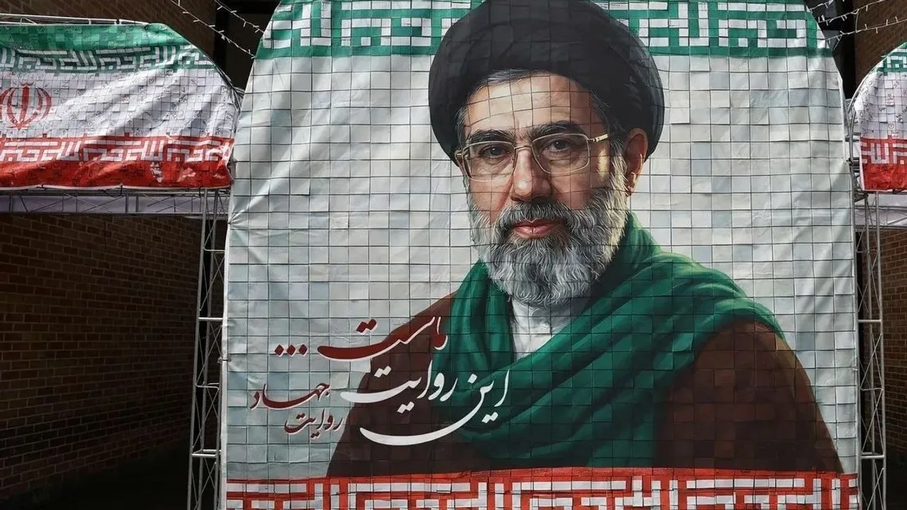 خامنئي: انتهاك واشنطن مذكرة التفاهم يثبت مجدداً أن توقيع الرئيس الأمريكي بلا قيمة