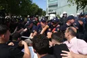 Тензии на протестот пред албанското Собрание во Тирана