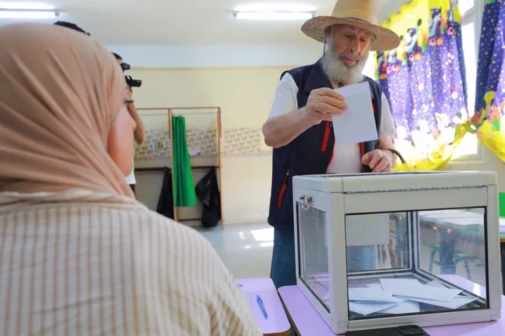 الجزائر: نسبة المشاركة في الانتخابات التشريعية تبلغ 20.79 بالمئة