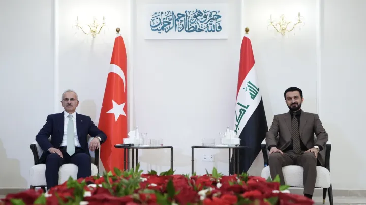 بغداد.. وزير النقل التركي: نأمل البدء بمشروع "طريق التنمية" خلال العام الجاري