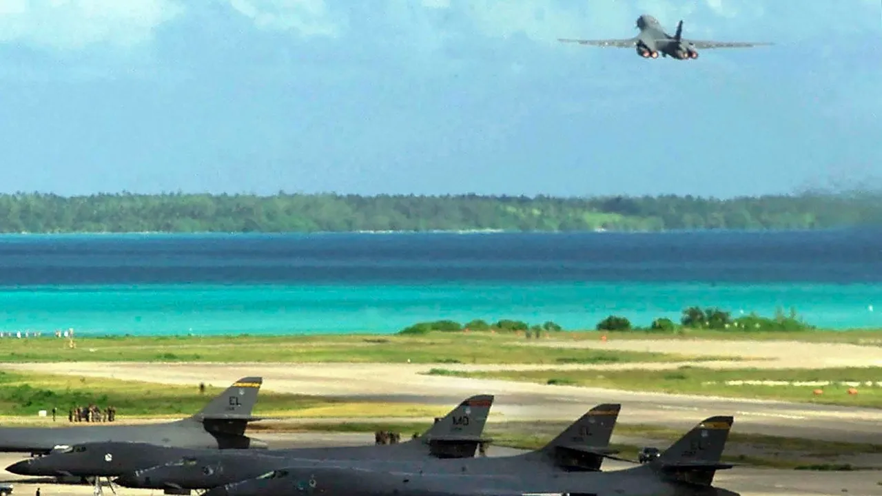 АҚШ-тың B-1 бомбалаушы ұшақтарын қайта қолдана бастағаны хабарлануда