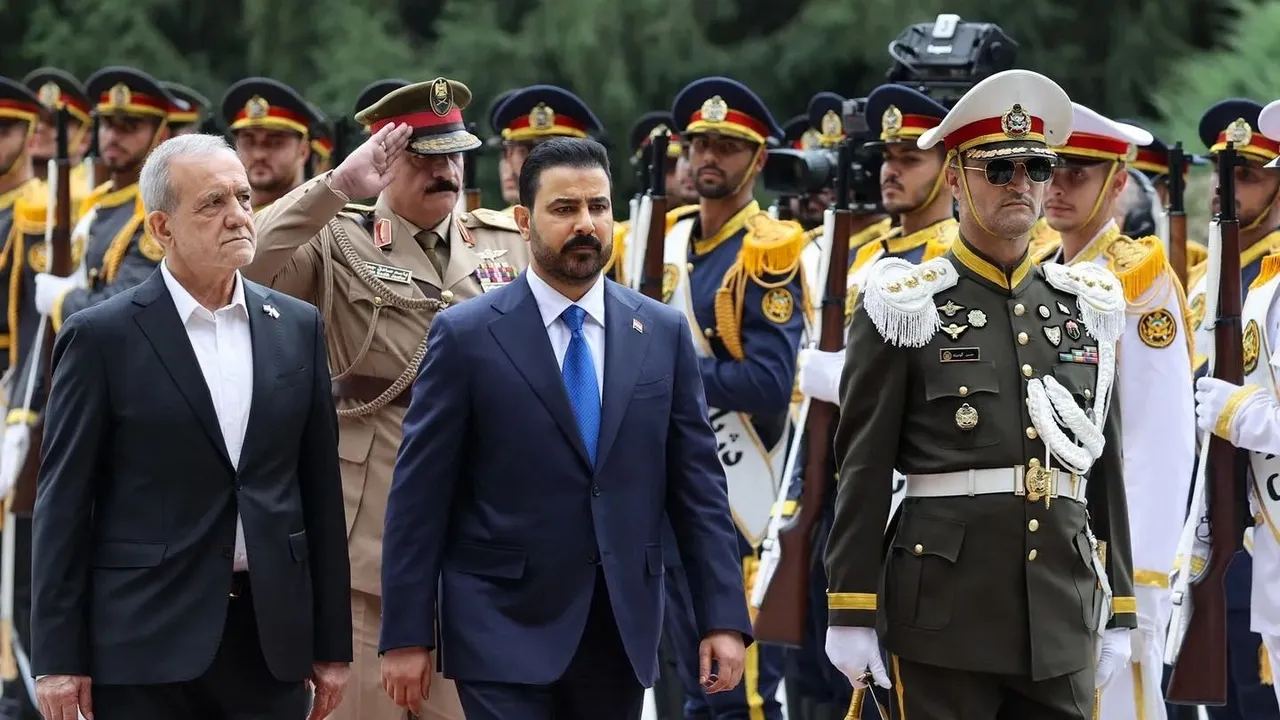 نخستوزیر عراق در نخستین سفر رسمی خود به تهران با پزشکیان دیدار کرد