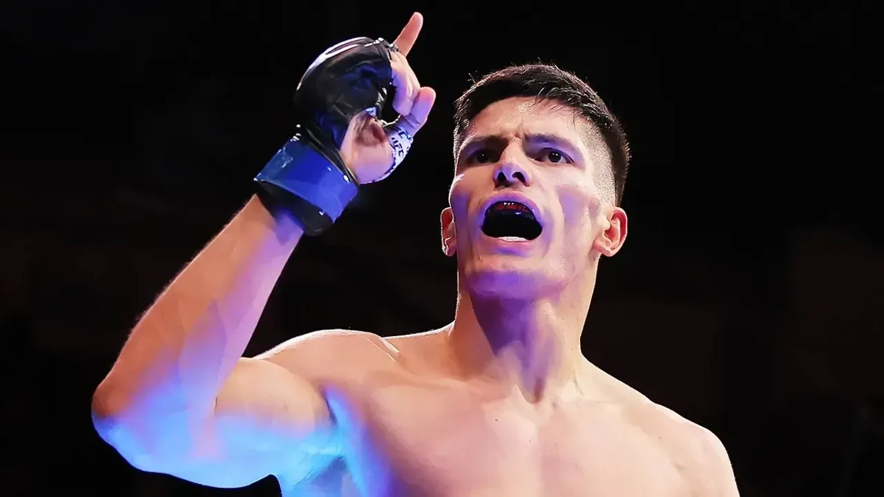 Ислам Дулатов выйдет под флагом Турции на турнире UFC
