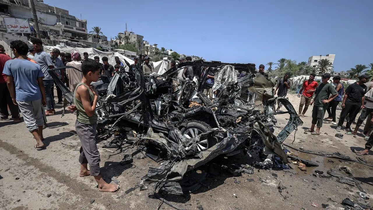 غزة.. شهداء في خروقات إسرائيلية جديدة و"الداخلية" تعلن اغتيال مدير الأمن الداخلي في دير البلح