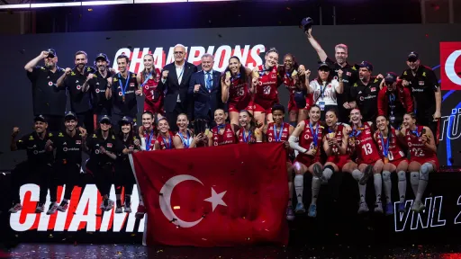 Türkiyənin qadınlardan ibarət voleybol millisi Millətlər Liqasında ikinci dəfə çempion oldu