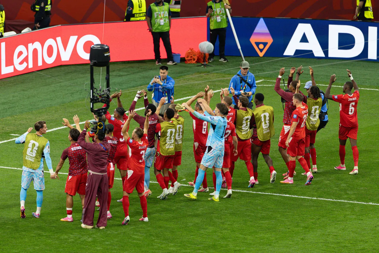 Switzerland advance to World Cup last 16 with win over Algeria