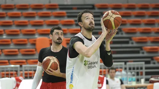 Баскетболдан Түркия ұлттық құрамасы «FIBA» әлем кубогының Еуропа іріктеуінде жеңіске жетті