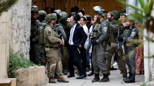 Israël approuve 13 colonies illégales, les Palestiniens alertent sur l'isolement de Jérusalem-Est