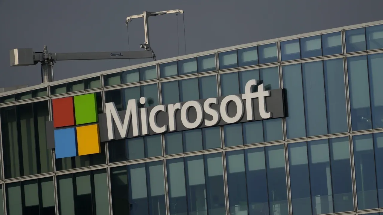 Microsoft сократит тысячи сотрудников