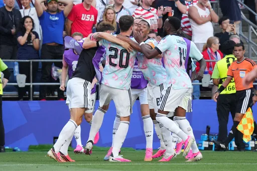 Belgium eliminate World Cup co-hosts USA to reach quarterfinals after 4-1 demolition job