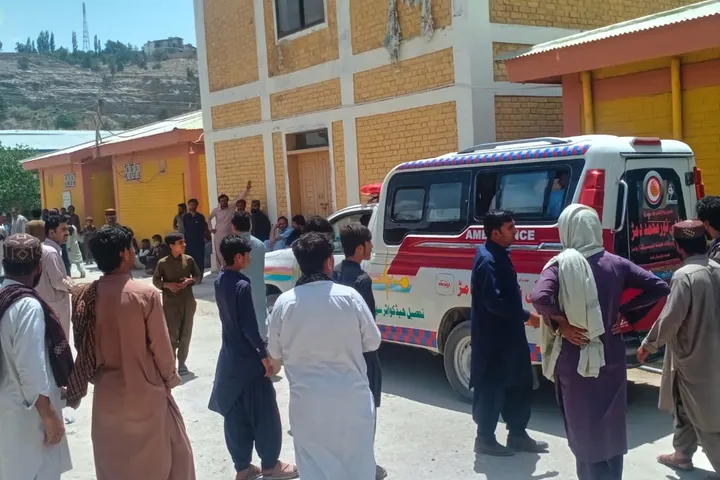 11 security personnel, 19 terrorists killed in clash in southwestern Pakistan: sources