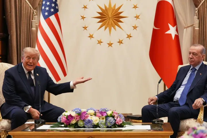 Trump na sastanku s Erdoganom: SAD će ukinuti sankcije Turkiye