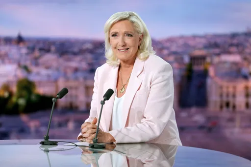 France's presidential race takes shape as Le Pen confirms bid