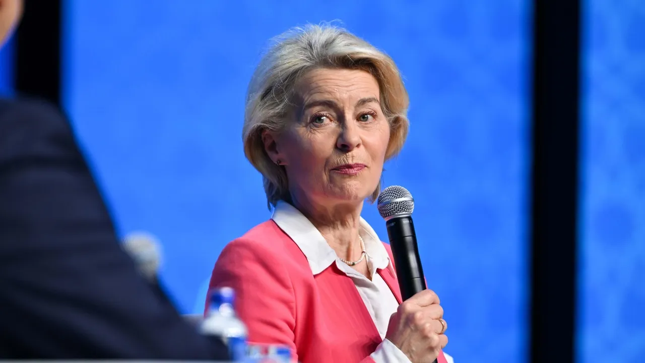 Presidente da Comissão da UE elogia papel vital da Türkiye na NATO e apoia laços mais fortes com UE