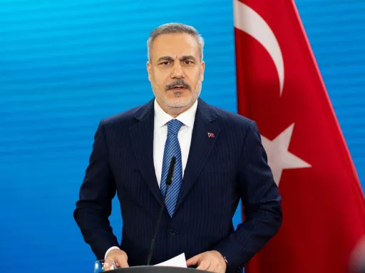Ministro Fidan: A Türkiye é um dos principais atores da segurança europeia