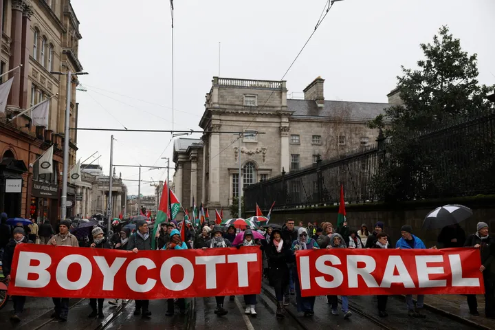 Irish parliament approves bill banning imports from Israeli illegal settlements