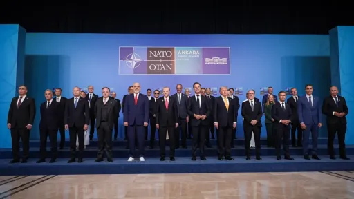 Les alliés de l'OTAN réaffirment leur soutien à l'Ukraine dans leur déclaration d'Ankara