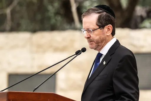 הצהרותיהם של הרצוג וזמיר בנוגע למוסדות הביטחון