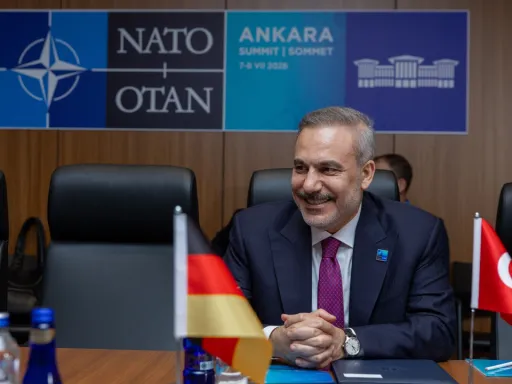 Ministro Fidan: Cimeira da NATO em Ancara concluída com sucesso