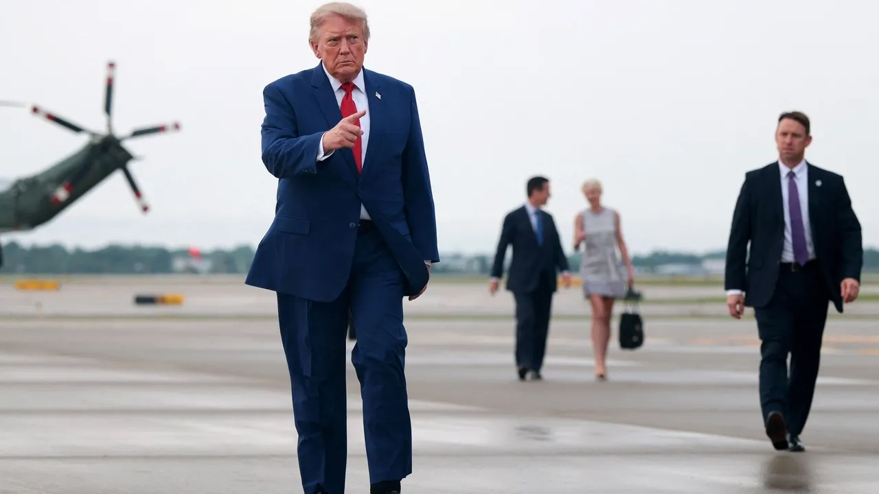 Trump afirma que não confia no Irão no que diz respeito às negociações