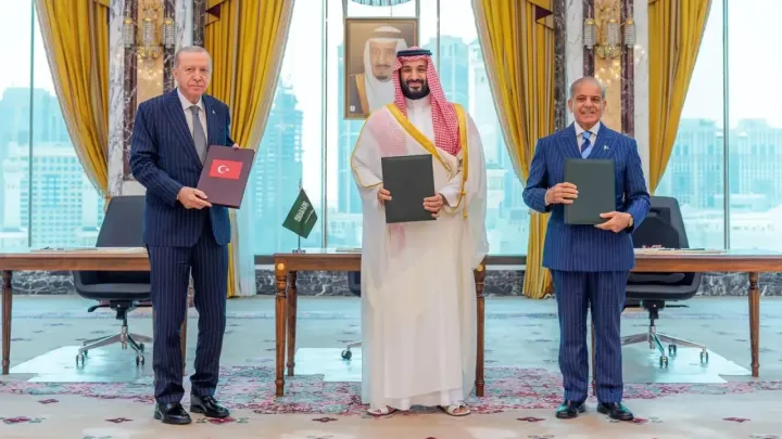 الرئيس أردوغان: العلاقات مع السعودية استراتيجية.. و"اتفاقية مكة" لا تستهدف أي دولة