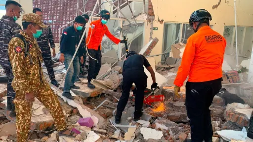 İndoneziyadä köçle cirteträw bulğan
