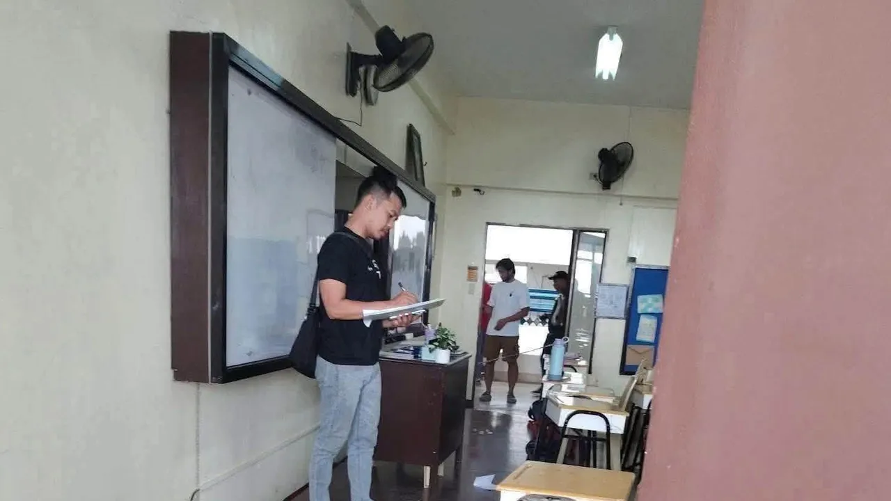 Quatro pessoas morreram num ataque armado numa escola secundária nas Filipinas