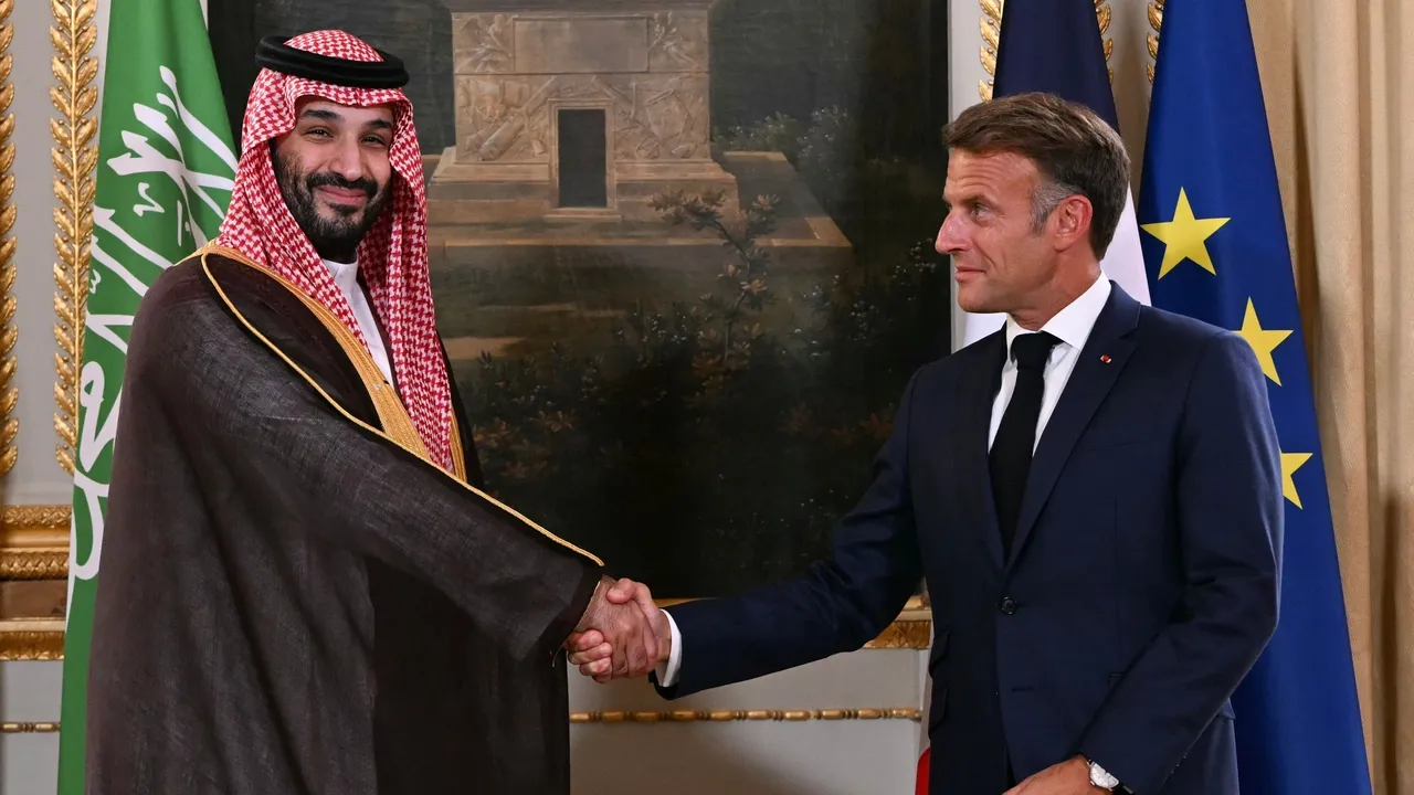 عربستان و فرانسه بر حمایت از تشکیل کشور فلسطین تأکید کردند؛ خواستار خروج اسرائیل از خاک لبنان شدند
