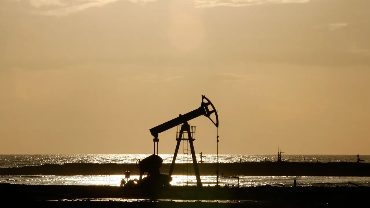 Нефть рухнула на фоне смягчения американо-иранской напряженности