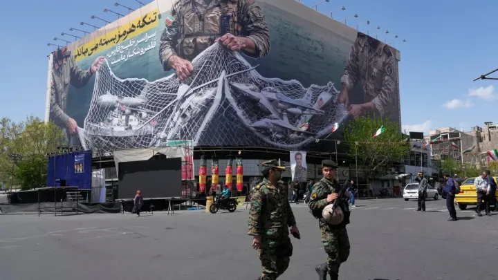 Иран и Оман готовят коридор в Ормузском проливе