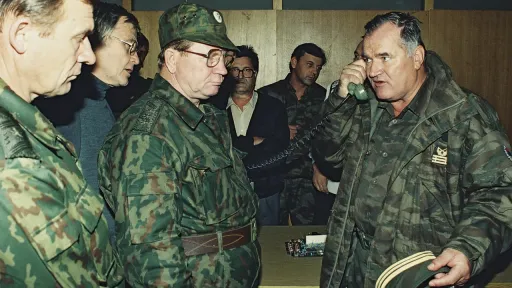 В Гааге умер «боснийский мясник» Ратко Младич