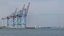 Ресей Украина порттары мен Қаратеңізде әскери жүк тасымалдаған кемеге соққы берді