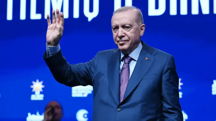 Prezident R.T.Ərdoğan 30 Avqust Zəfər Bayramı münasibətilə Türkiyə xalqını təbrik edib