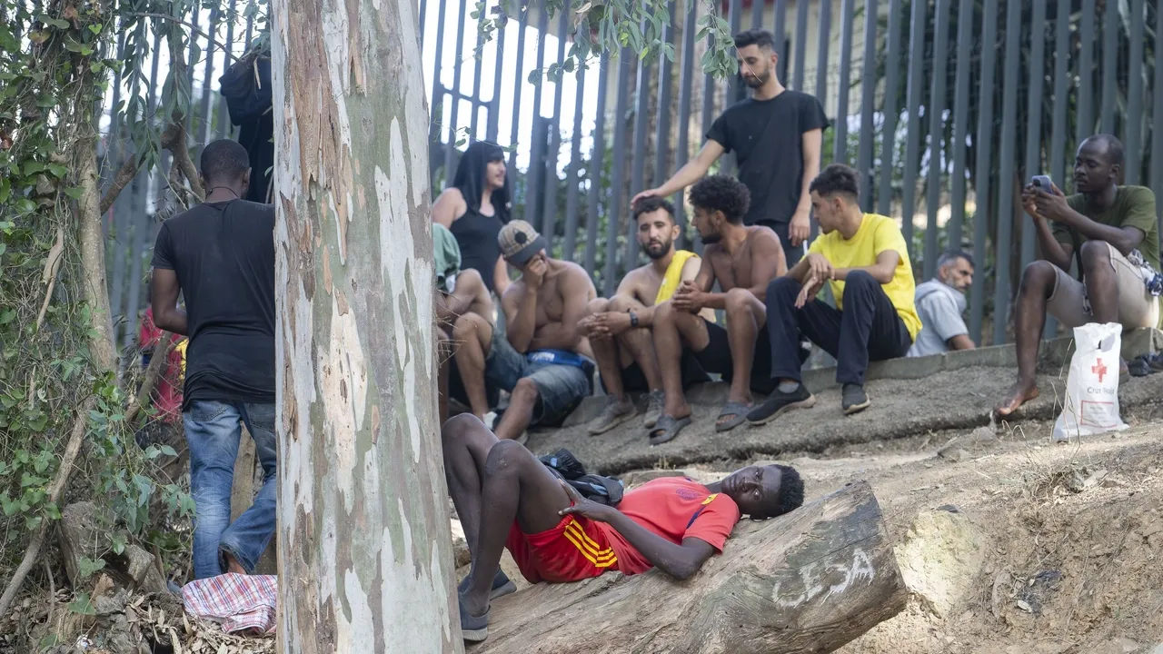 Espanha apela à unidade da UE em relação a Ceuta e critica as medidas fronteiriças de Itália