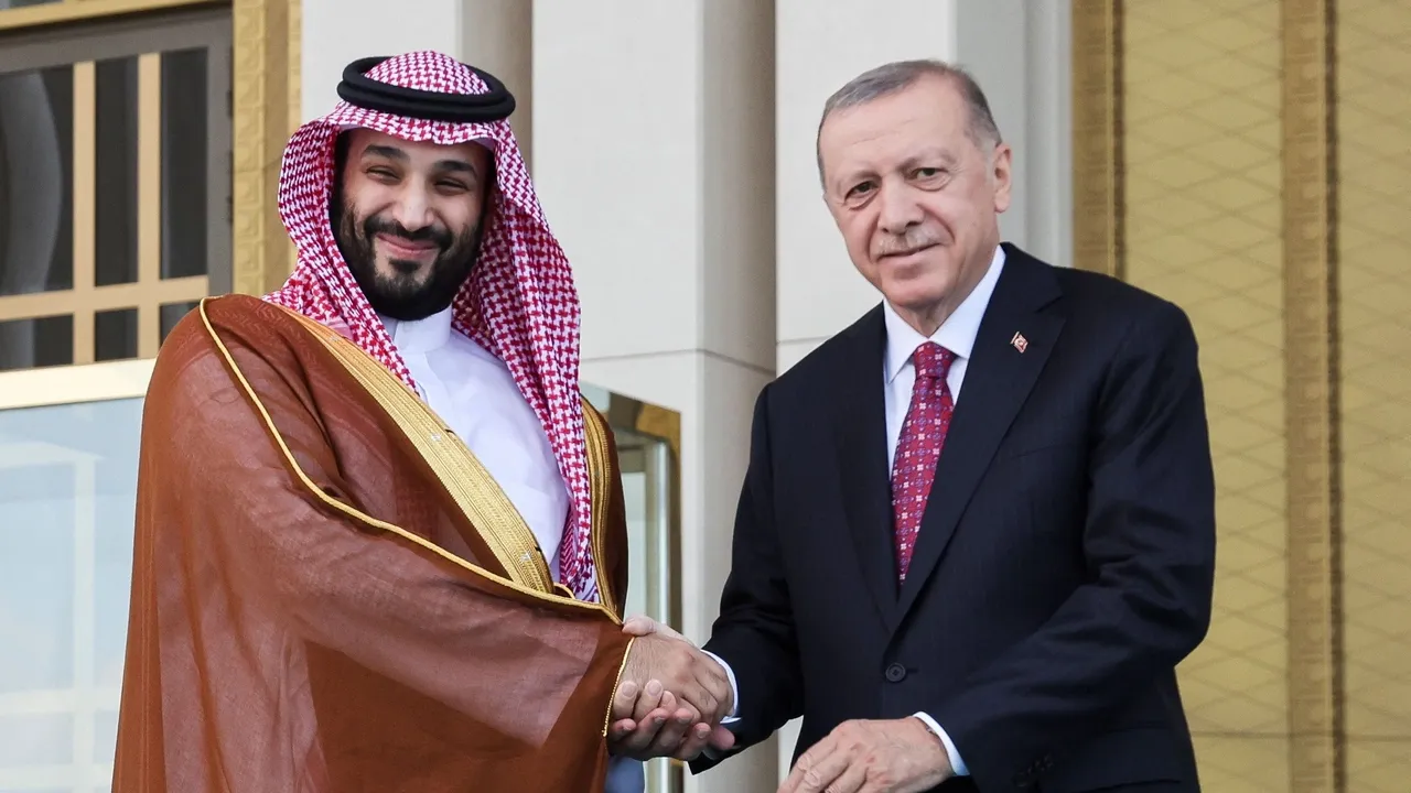 Prezident R.T.Ərdoğan Səudiyyə Ərəbistanının vəliəhd şahzadəsi M.Salman ilə telefon danışığı keçirib