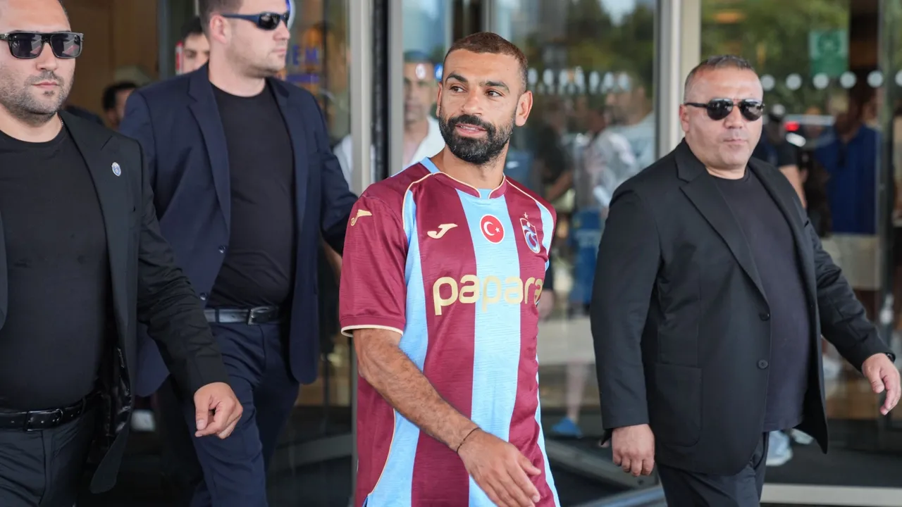 محمد صلاح إلى طرابزون سبور.. صفقة تاريخية تفتح فصلاً جديداً في مسيرة النجم المصري