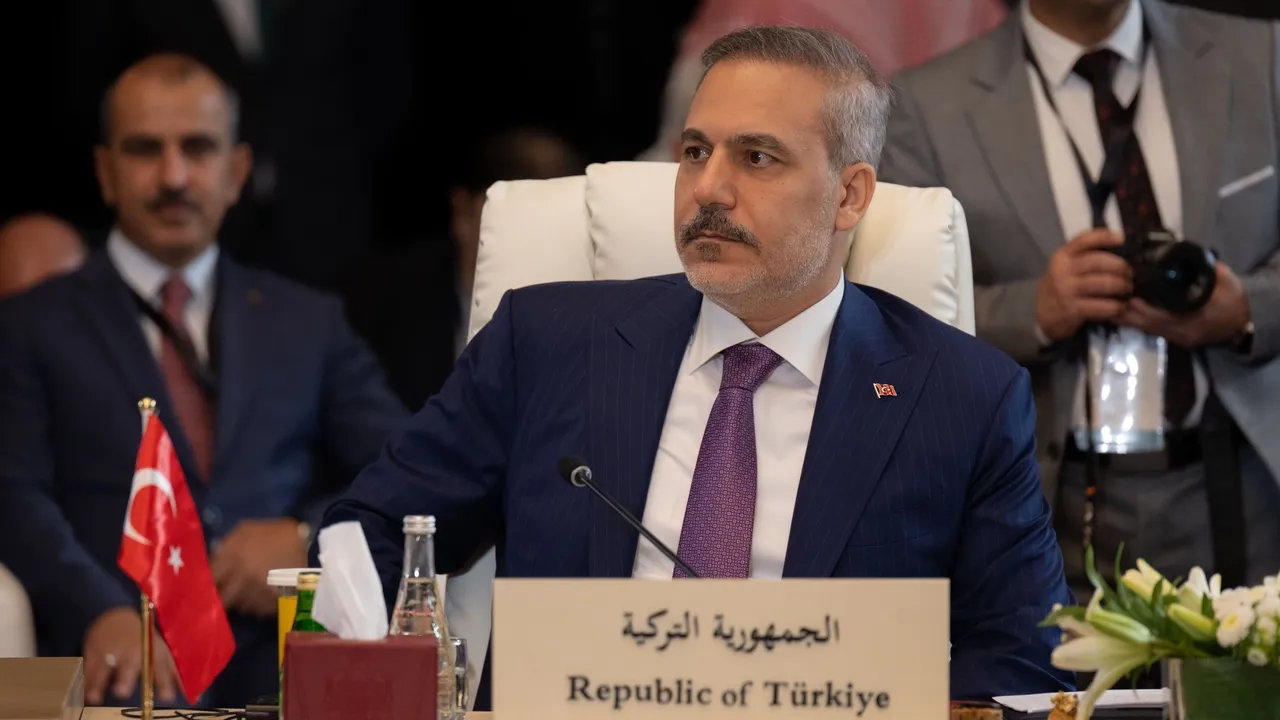 Nearly 20 Muslim nations weigh joint action over Israeli violations at Al-Aqsa: Fidan
