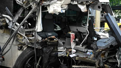 Niger bus crash kills at least 22 people, most of them soldiers