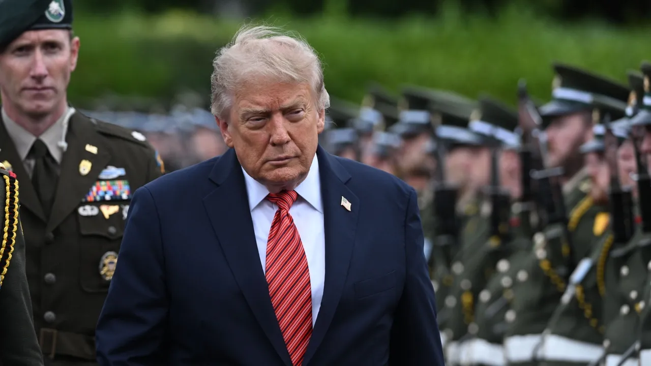 Trump se tokom posjete Irskoj sastao s predsjednicom i premijerom