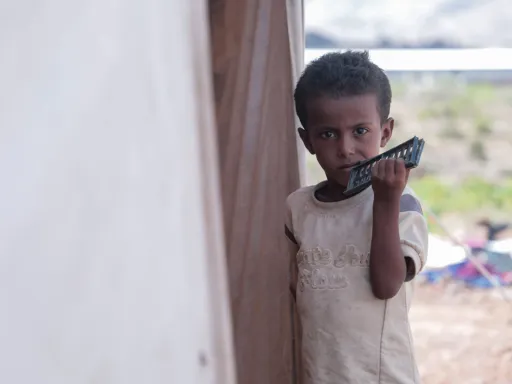 Escalada do conflito no Iémen perturba escolaridade de mais de 137 mil crianças, alerta a UNICEF
