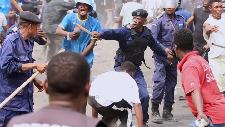 DRC police break up protests against proposed constitutional changes