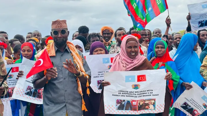 In pictures: Somali crowds hail Türkiye as 'elder brother'