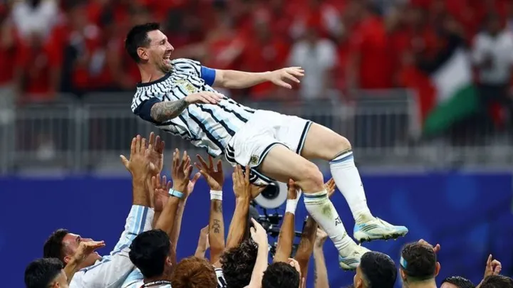 Messi prepara-se para jogar a sua última partida pela Argentina no dia 6 de outubro