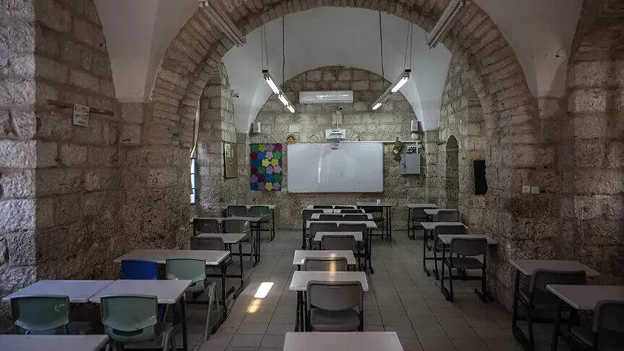 "الكنائس الفلسطينية" تدعو إلى تحرك دولي لإنقاذ المدارس المسيحية بالقدس