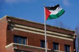 انتخابات المجلس الوطني الفلسطيني.. من ينتخب من؟