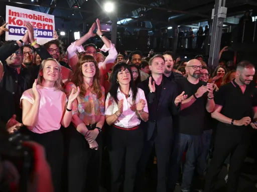 Partido de Esquerda venceu as eleições para o Parlamento Regional de Berlim com 25,7% dos votos