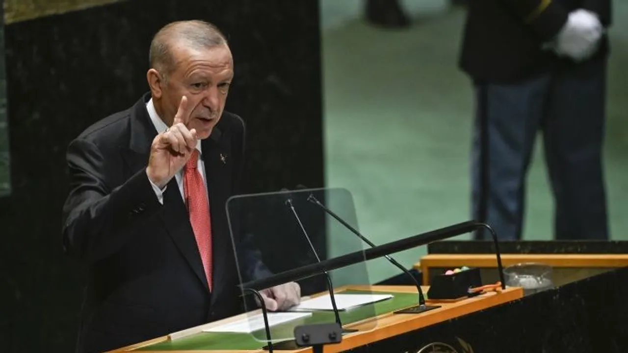 Prezident R.T.Ərdoğan "Bloomberg" üçün məqalə qələmə aldı