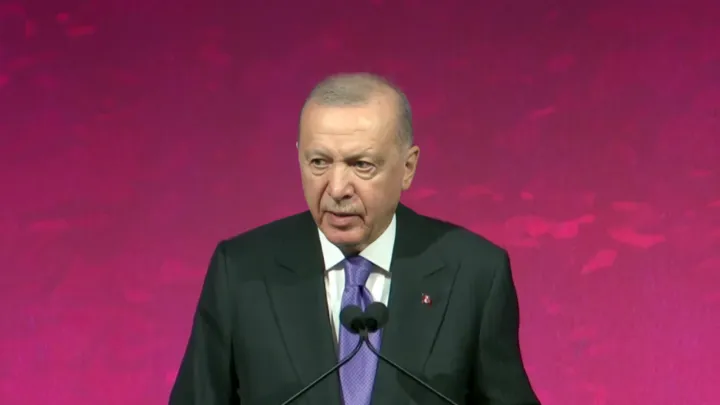أردوغان: تركيا أصبحت فاعلا يحظى بإشادة العالم في الصناعات الدفاعية