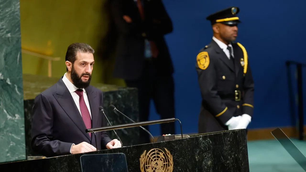 الشرع: بلندیهای جولان همچنان خاک سوریه باقی خواهد ماند